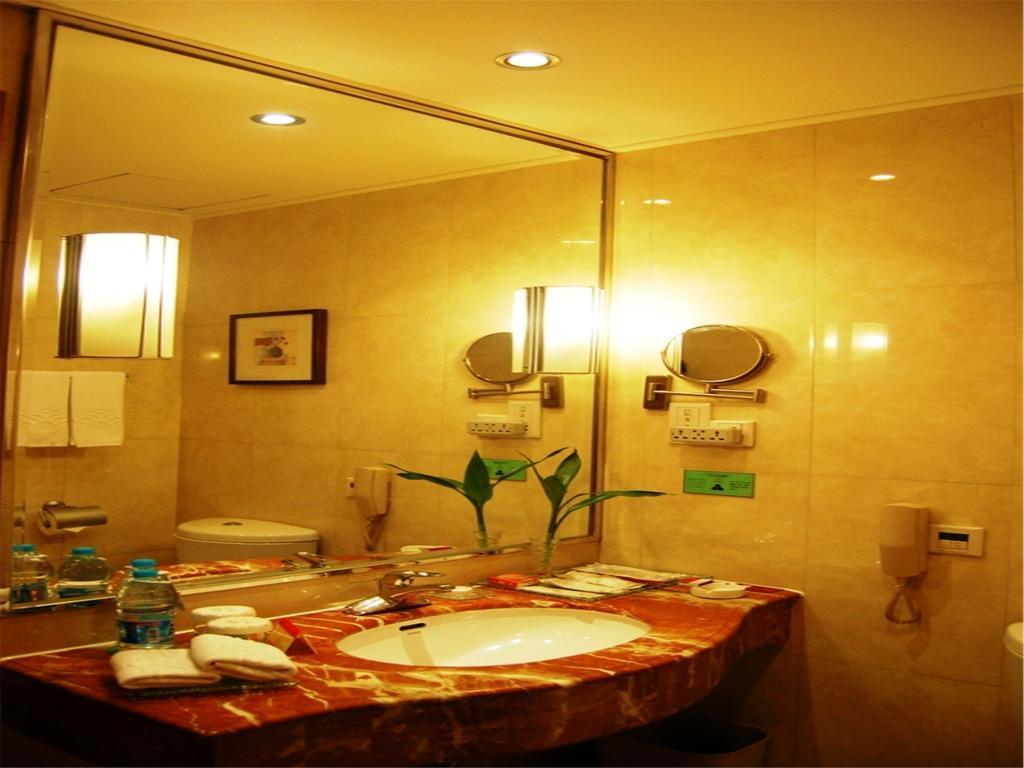 Guangdong Pearl Garden Hotel Гуанчжоу Экстерьер фото